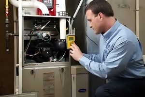 Cost-effective HVAC system providing energy-efficient heating and cooling